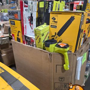 Power tool pallets